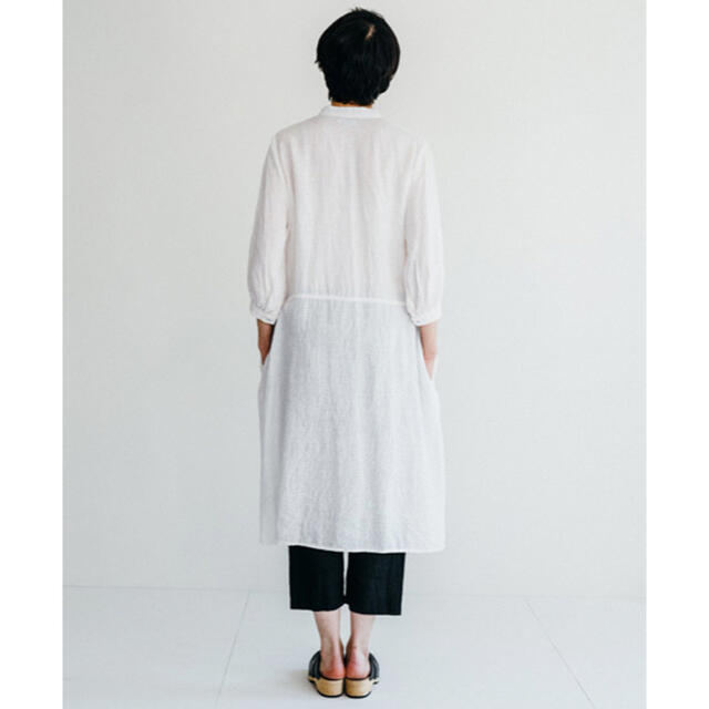 fog linen work(フォグリネンワーク)のfog linen work（フォグリネンワーク）| アイナワンピース ホワイト レディースのワンピース(ロングワンピース/マキシワンピース)の商品写真