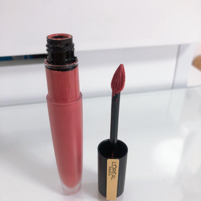 L'Oreal Paris(ロレアルパリ)のロレアルパリ　ルージュシグネチャー　124 コスメ/美容のベースメイク/化粧品(口紅)の商品写真