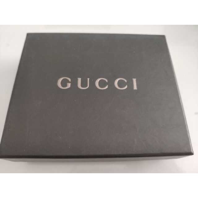 Gucci(グッチ)のbe happy様専用 GUCCI 財布 正規品 二つ折り 箱付き グッチ メンズのファッション小物(折り財布)の商品写真