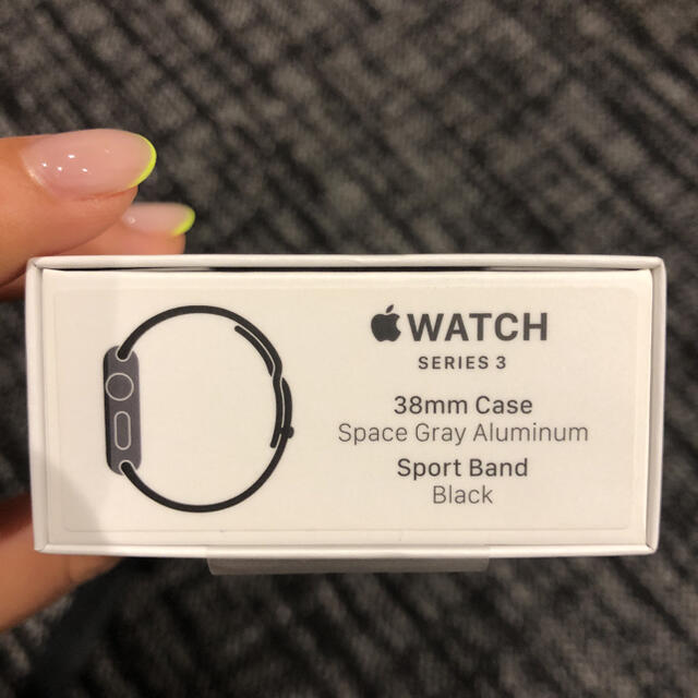 Apple Watch(アップルウォッチ)の最終値下げApple Watch 3 38mm GPSモデル メンズの時計(腕時計(デジタル))の商品写真