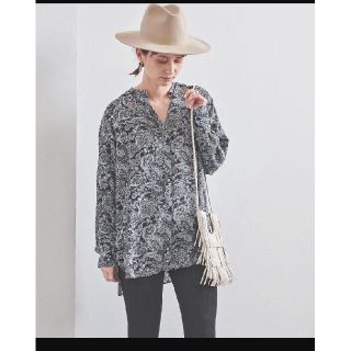 ユナイテッドアローズ(UNITED ARROWS)のUNITED ARROWS　ペイズリー シャツ　FREE・ブラック(シャツ/ブラウス(長袖/七分))