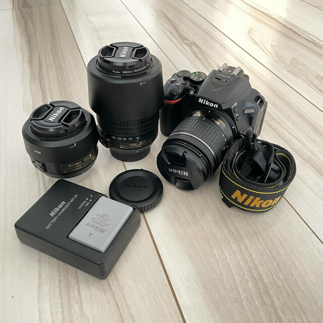 Nikon(ニコン)のNikon 一眼レフカメラ D5500 スマホ/家電/カメラのカメラ(デジタル一眼)の商品写真