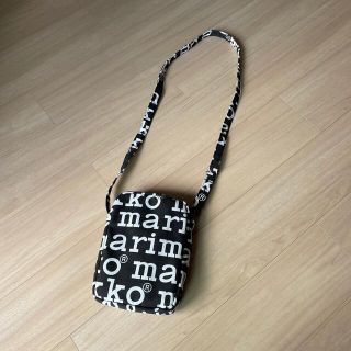 マリメッコ(marimekko)のマリメッコ　キャンバス生地　ショルダーバッグ　ハンドメイド(バッグ)