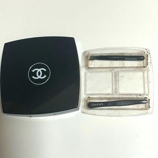 シャネル(CHANEL)のラ パレット スルスィル ドゥ シャネル (パウダーアイブロウ)