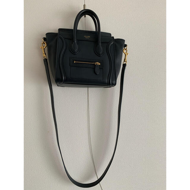 celine(セリーヌ)のマハロ様専用　セリーヌ　ラゲージ　ナノ　ネイビー レディースのバッグ(ショルダーバッグ)の商品写真