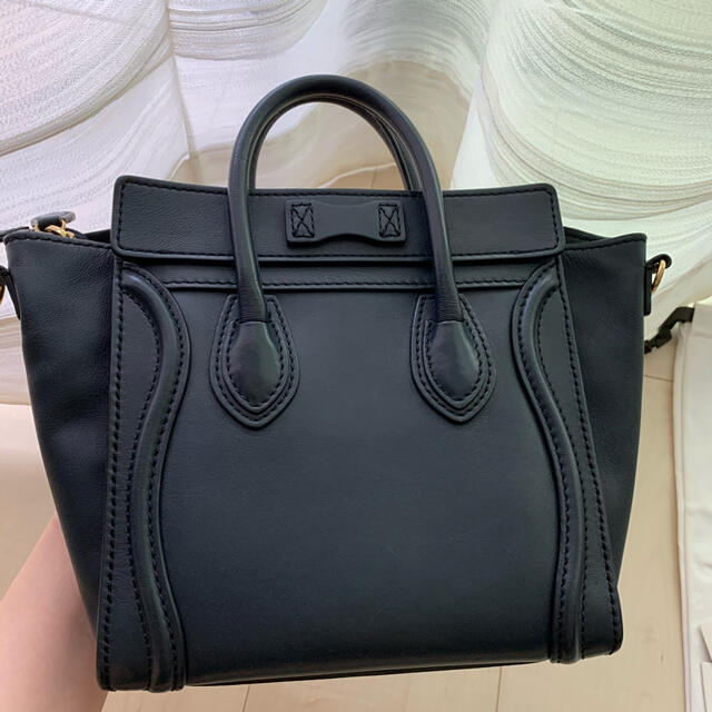 celine(セリーヌ)のマハロ様専用　セリーヌ　ラゲージ　ナノ　ネイビー レディースのバッグ(ショルダーバッグ)の商品写真