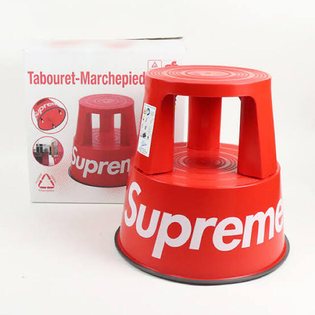 Supreme(シュプリーム)のsupreme Wedo Step Stool  RED  インテリア/住まい/日用品の椅子/チェア(スツール)の商品写真