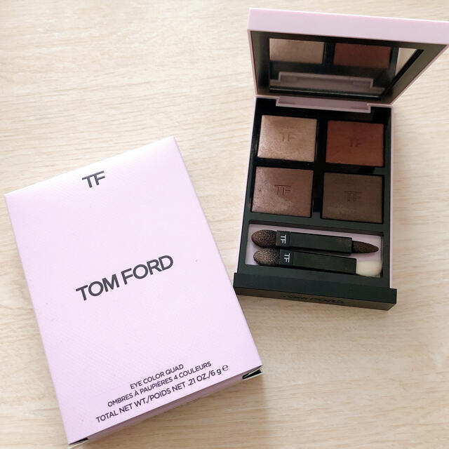 TOM FORD(トムフォード)のTOMFORD 03 限定パッケージ コスメ/美容のベースメイク/化粧品(アイシャドウ)の商品写真