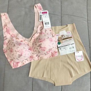 グンゼ(GUNZE)の専用　グンゼ　キレイラボ   ノンワイヤーブラジャー　M  新品(ブラ)