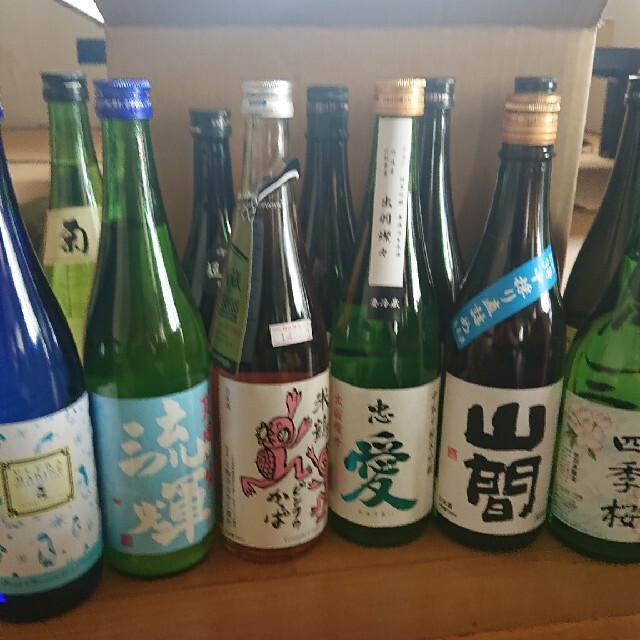 日本酒しごうびん十二本新品昨日買ってきたばかりで値下げす