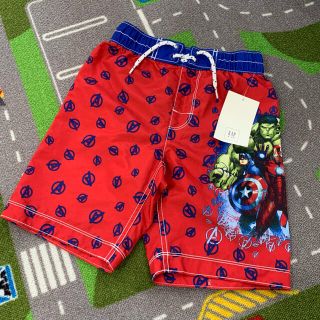 ギャップキッズ(GAP Kids)の★新品★ ボーイズ　水着　120 アベンジャーズ(水着)