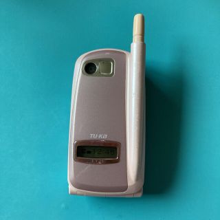 トウシバ(東芝)のTu-Ka TT21 ピンク 本体(充電器付き)他3点セット(携帯電話本体)