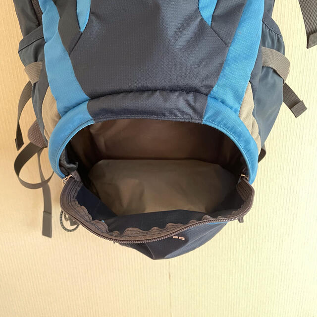 Deuter(ドイター)のdeuter futura 28（旧型） スポーツ/アウトドアのアウトドア(登山用品)の商品写真