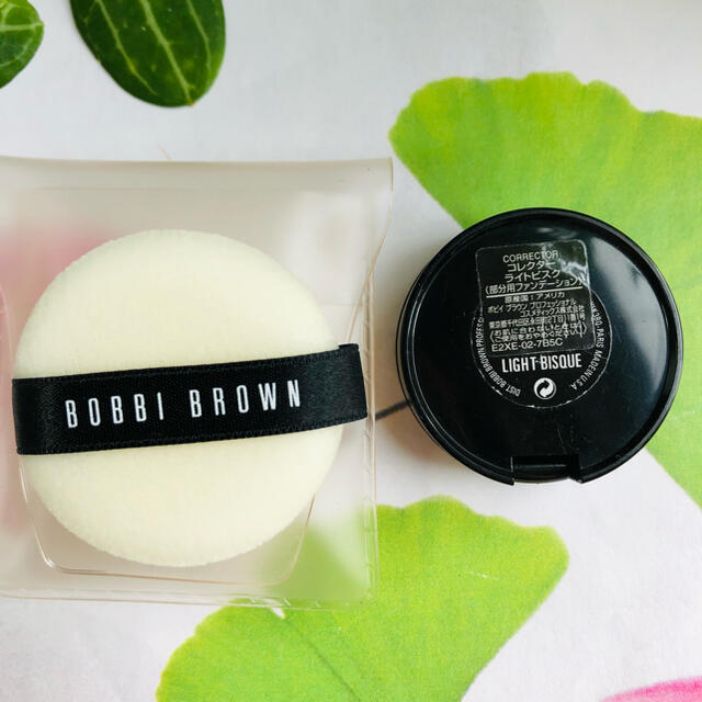 BOBBI BROWN(ボビイブラウン)のBOBBI BROWN コレクターライトビスク＆ミニパフ コスメ/美容のベースメイク/化粧品(コンシーラー)の商品写真