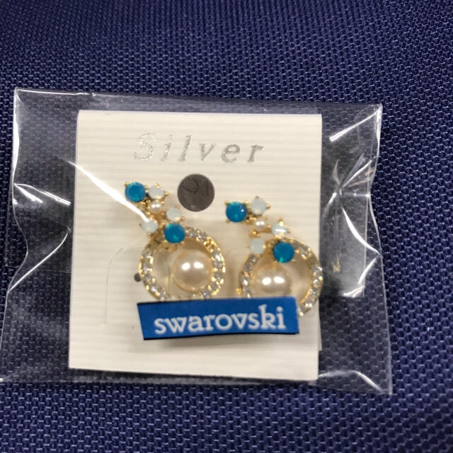 スワロフスキー　ピアス新品✨よりどり２つで！！ レディースのアクセサリー(ピアス)の商品写真