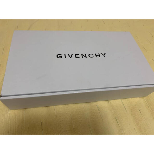 GIVENCHY(ジバンシィ)のお皿given cheyオーバルプレート   インテリア/住まい/日用品のキッチン/食器(食器)の商品写真