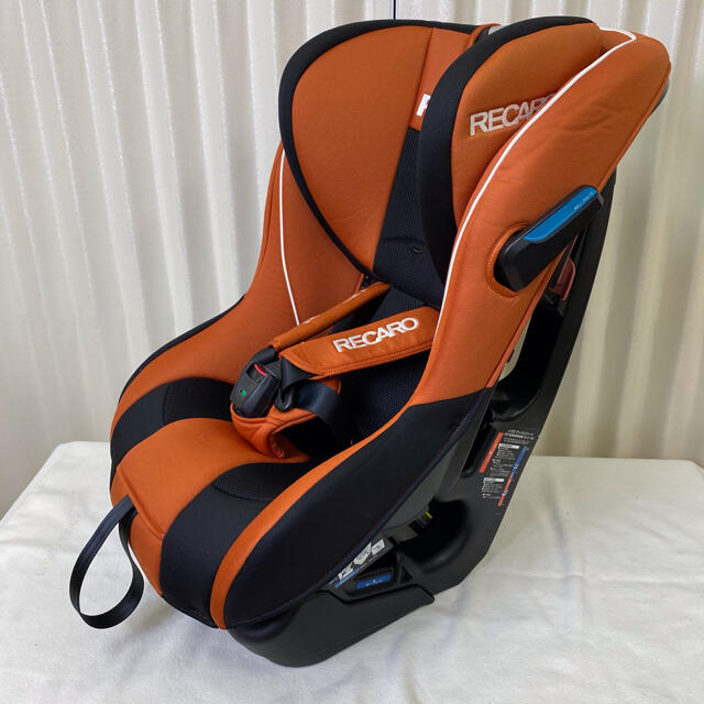 RECARO(レカロ)のクリーニング済　☆美品☆　レカロ　RECARO　スタート07　アルトオレンジ] キッズ/ベビー/マタニティの外出/移動用品(自動車用チャイルドシート本体)の商品写真