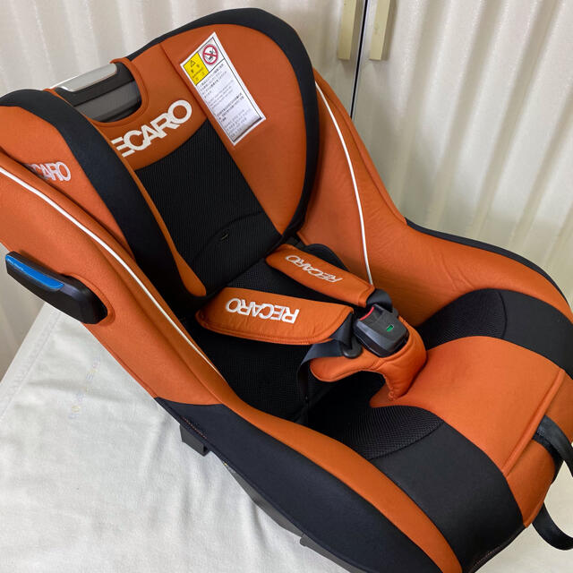 RECARO(レカロ)のクリーニング済　☆美品☆　レカロ　RECARO　スタート07　アルトオレンジ] キッズ/ベビー/マタニティの外出/移動用品(自動車用チャイルドシート本体)の商品写真