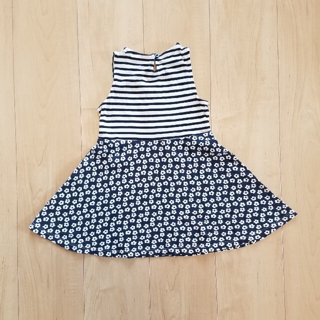 NEXT(ネクスト)のワンピース　女の子　2ｰ3yrs(98㎝) キッズ/ベビー/マタニティのキッズ服女の子用(90cm~)(ワンピース)の商品写真