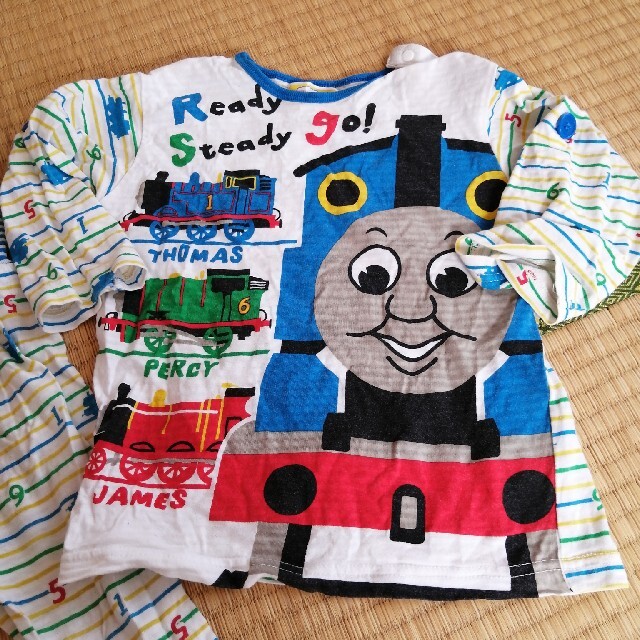 トーマス　パジャマ値下げ キッズ/ベビー/マタニティのキッズ服男の子用(90cm~)(パジャマ)の商品写真