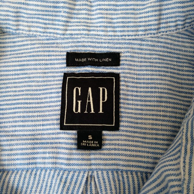 GAP(ギャップ)の新品未使用　GAP長袖シャツ　M〜 L  メンズのトップス(シャツ)の商品写真