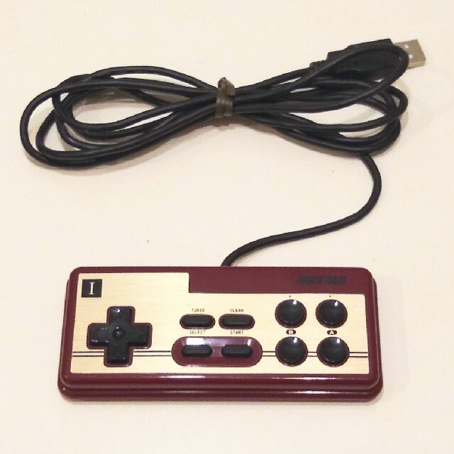 Buffalo(バッファロー)のゲームパッド USB PC レトロ ファミコンBuffalo BGC-FC801 エンタメ/ホビーのゲームソフト/ゲーム機本体(その他)の商品写真