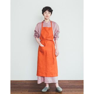 フォグリネンワーク(fog linen work)のfog line work  リネンフルエプロン　オランジェ(収納/キッチン雑貨)