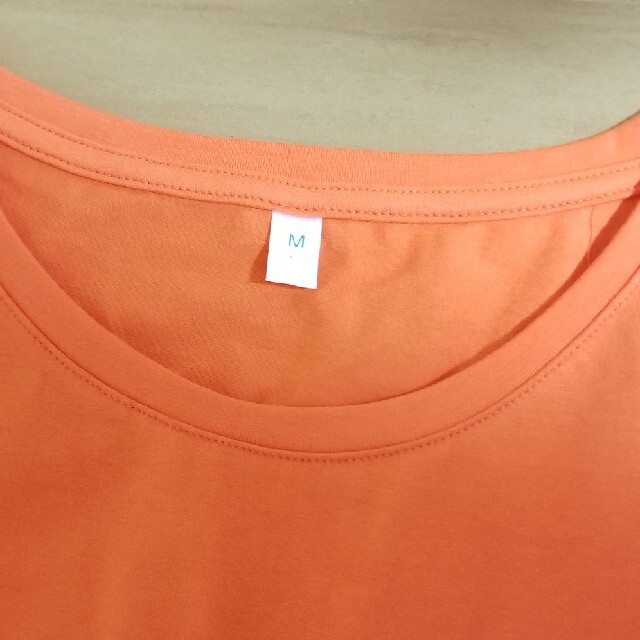 ロゴ入り　長袖Tシャツ レディースのトップス(Tシャツ(長袖/七分))の商品写真