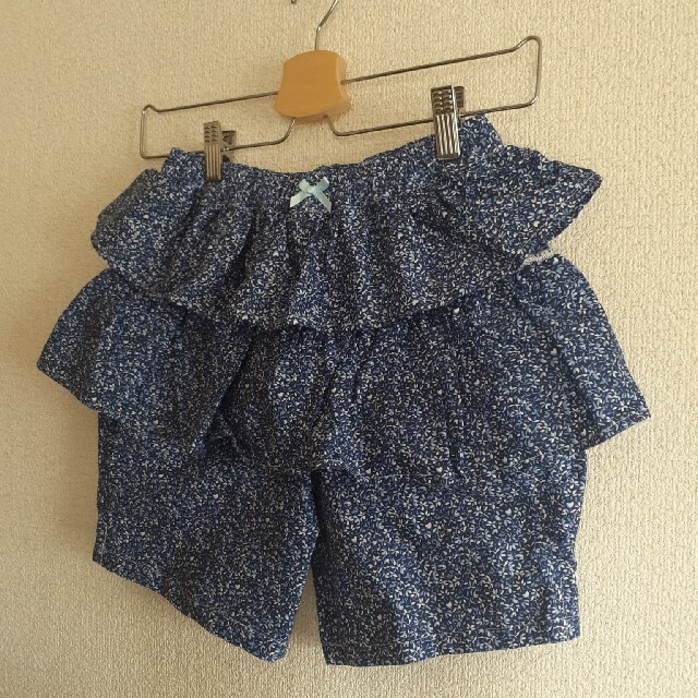 anyFAM(エニィファム)の新品♪フリル　ショートパンツ　140cm キッズ/ベビー/マタニティのキッズ服女の子用(90cm~)(パンツ/スパッツ)の商品写真