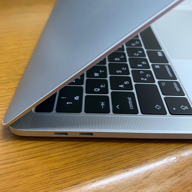 MacBook Pro 13インチ 2016 TouchBar付き