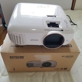 エプソン(EPSON)のEPSON EH-TW5750(プロジェクター)