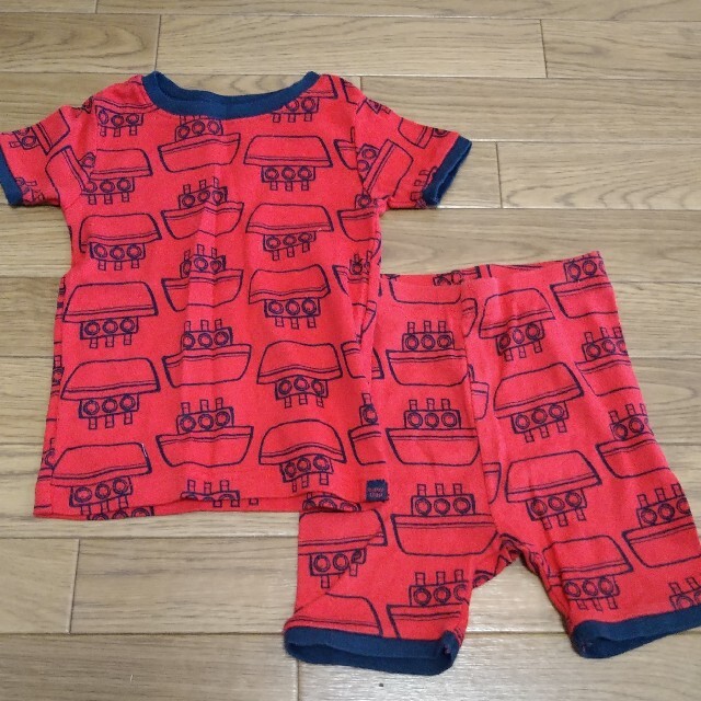 babyGAP(ベビーギャップ)のベビーギャップ　パジャマ キッズ/ベビー/マタニティのキッズ服男の子用(90cm~)(パジャマ)の商品写真