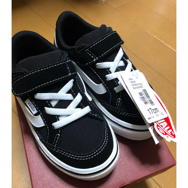 VANS(ヴァンズ)のvans オールドスクール キッズ/ベビー/マタニティのキッズ靴/シューズ(15cm~)(スニーカー)の商品写真