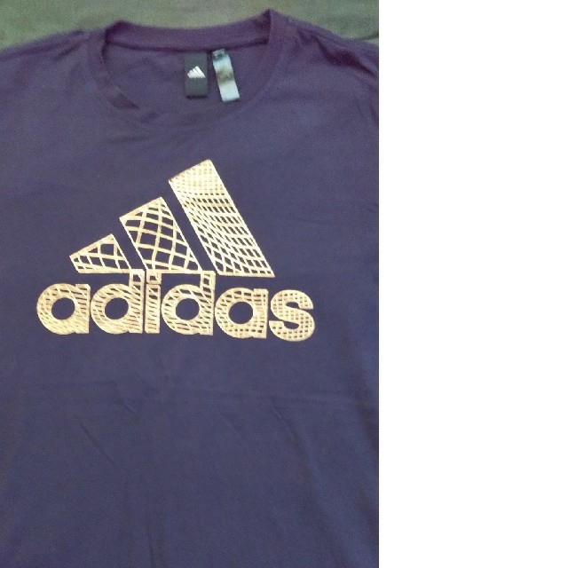 adidas(アディダス)の新品アディダスティシャツ メンズのトップス(Tシャツ/カットソー(半袖/袖なし))の商品写真