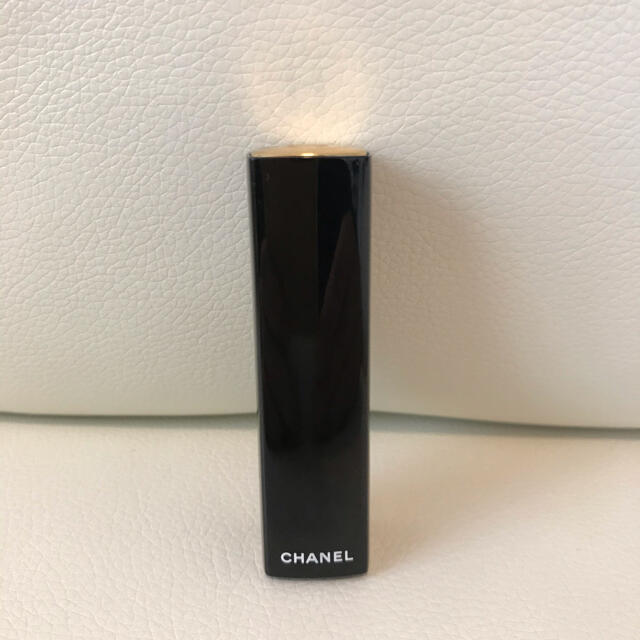 CHANEL(シャネル)のCHANEL シャネル 57番　ルージュ　フー コスメ/美容のベースメイク/化粧品(口紅)の商品写真