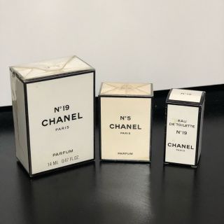 シャネル(CHANEL)のCHANEL PARIS N19℃ 4.5mlとN19℃14ml  N5 7ml(香水(女性用))