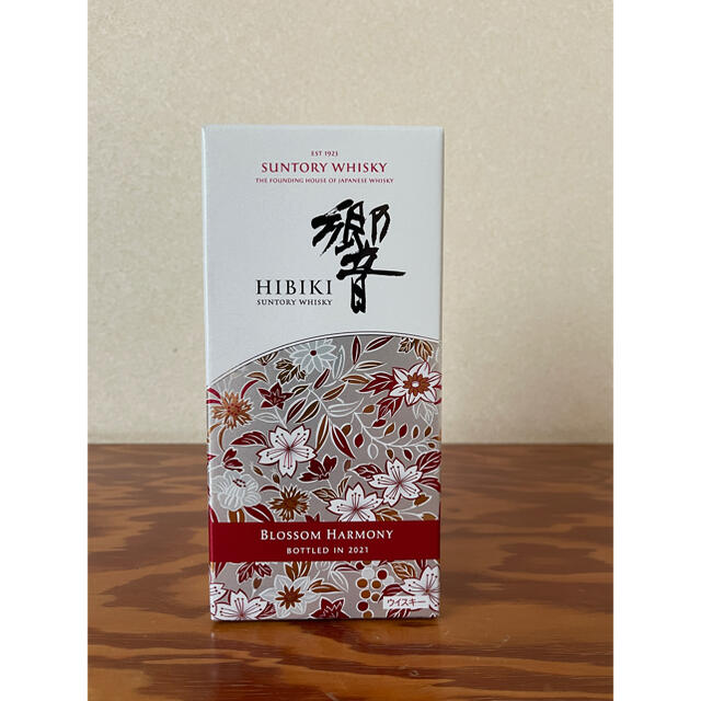 サントリー(サントリー)の響BLOSSOM  HARMONY  2021  食品/飲料/酒の酒(ウイスキー)の商品写真