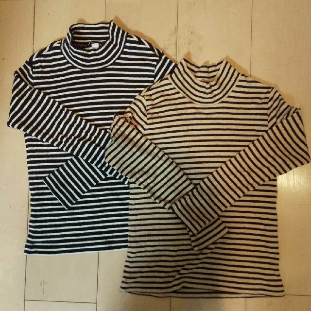 UNIQLO(ユニクロ)のユニクロ  インナーカットソー 120cm Tシャツ2枚 キッズ/ベビー/マタニティのキッズ服男の子用(90cm~)(Tシャツ/カットソー)の商品写真