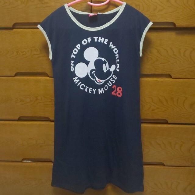 Disney(ディズニー)のミッキーマウス Tシャツワンピース キッズ/ベビー/マタニティのキッズ服女の子用(90cm~)(Tシャツ/カットソー)の商品写真