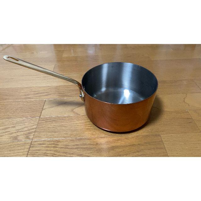 【中古】MAUVIEL キャセロール 直径180mm ブロンズハンドル インテリア/住まい/日用品のキッチン/食器(鍋/フライパン)の商品写真