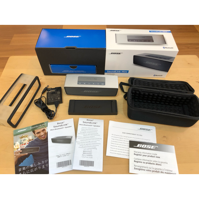 BOSE(ボーズ)の【卍様専用】Bose SoundLink Mini フルセット ケース付き スマホ/家電/カメラのオーディオ機器(スピーカー)の商品写真