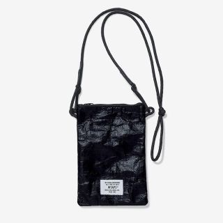 ダブルタップス(W)taps)のWTAPS HANG OVER POUCH BLACK 新品未使用(ショルダーバッグ)