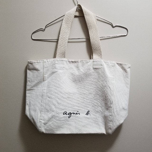 agnes b.(アニエスベー)のagnes b.　アニエスベー　ロゴトートバッグ・WEB限定・アイボリー レディースのバッグ(トートバッグ)の商品写真