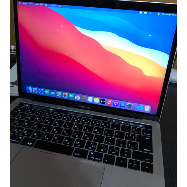 1年保証』 MacBook pro13インチ2016モデル