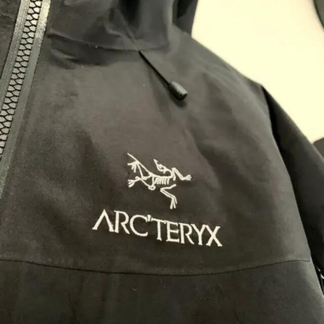 ARC'TERYX(アークテリクス)のArcteryx アークテリクス  α SV Sサイズ ブラック 新品 メンズのジャケット/アウター(マウンテンパーカー)の商品写真