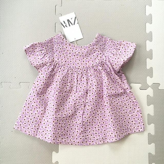 ZARA KIDS(ザラキッズ)のZARA ザラ キッズ ベビー フリル付き シャンブレーシャツ 92 size キッズ/ベビー/マタニティのキッズ服女の子用(90cm~)(ブラウス)の商品写真