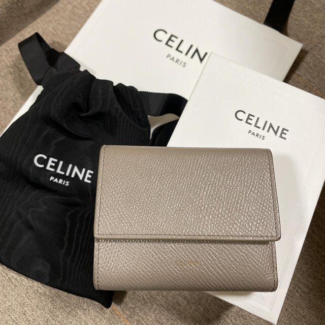 celine - セリーヌ CELINE 折りたたみ財布 折り財布 ウォレット 財布の ...