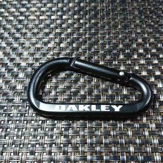 オークリー(Oakley)の【新品】OAKLEY カラビナ(キーホルダー)