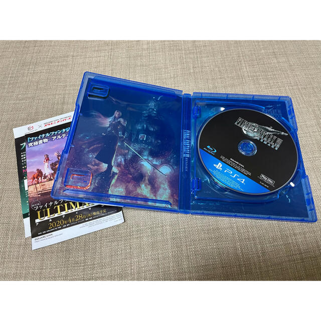 PlayStation4(プレイステーション4)の★送料込み★ソフト★ファイナルファンタジーVII★リメイク★PS4★ エンタメ/ホビーのゲームソフト/ゲーム機本体(家庭用ゲームソフト)の商品写真