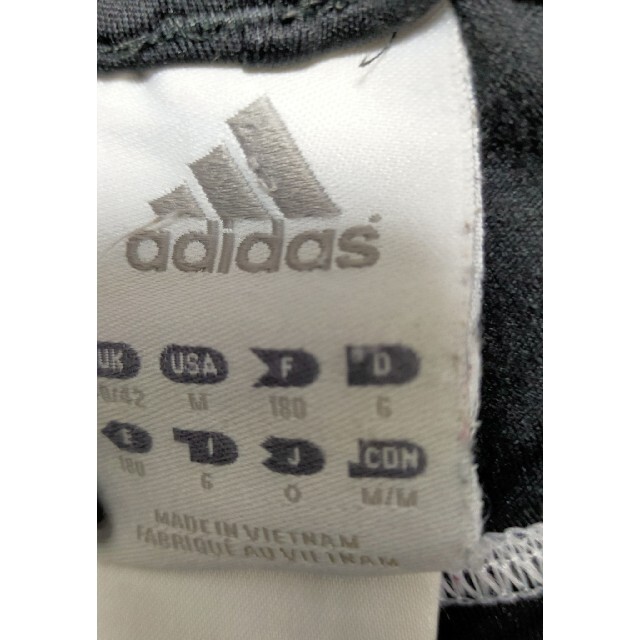 adidas(アディダス)の☆adidas アディダス ハーフパンツ 黒・白線 サイズO メンズのパンツ(ショートパンツ)の商品写真